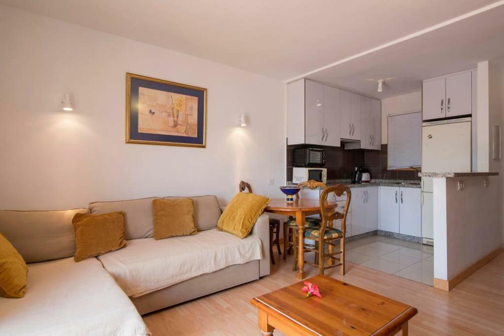 Bravo 23 Apartment Fuengirola Exterior foto